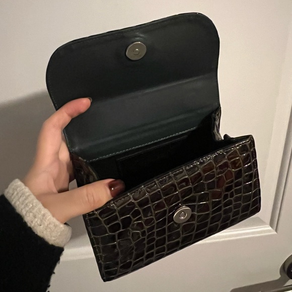 L’intervalle mini top handle bag in croc - Picture 2 of 5